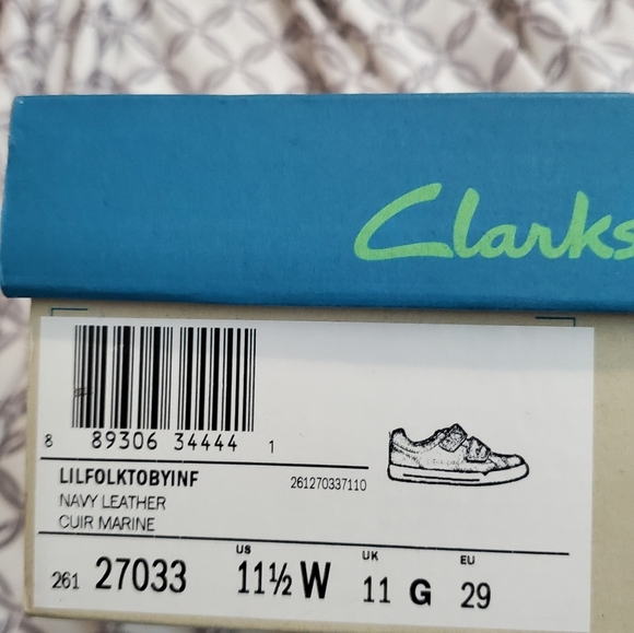 Clark's-EUC-boys shoes - Picture 2 of 5